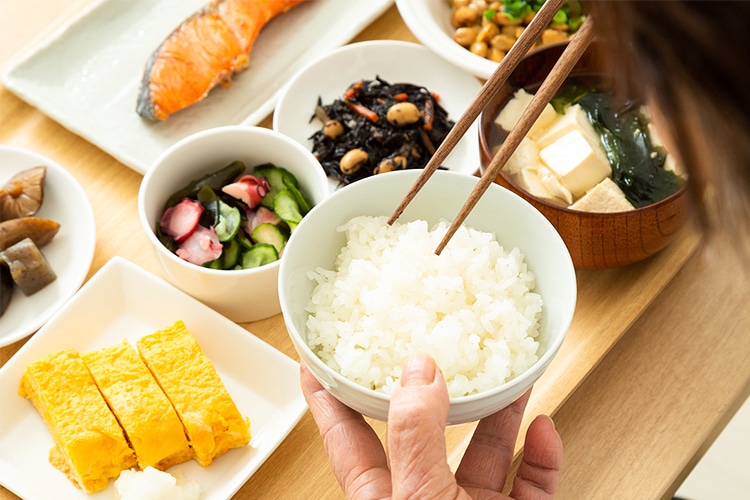お食事サービス付き物件